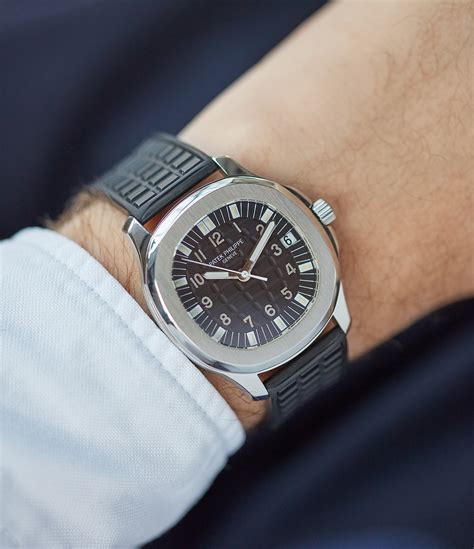 patek philippe aquanaut on 7 inch wrist|Patek Philippe aquanaut strap price.